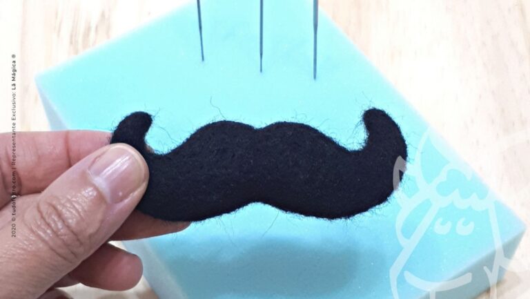 DIY – Como Feltrar um Bigode em Lã Mágica ®?