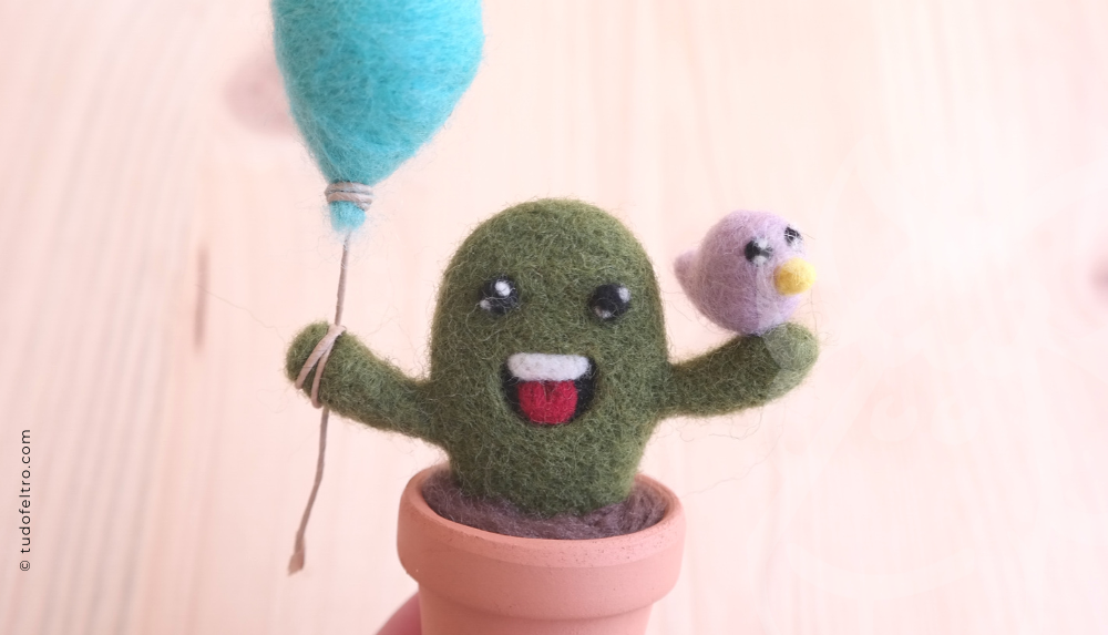 Needle felting, everything you need to know to start felting | The Ultimate Felting Guide Complete with Tips