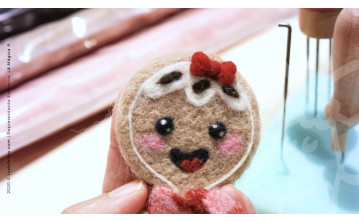 How to make a cookie, for Christmas decoration, with Needle Felting How to make a cookie, for Christmas decoration, with Needle Felting