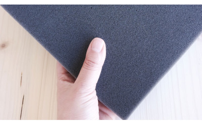 Why do i need a sponge in needle felting technique? Why do i need a sponge in needle felting technique?