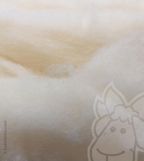 Lã cardada para feltragem ou enchimento - Branco Natural Cru - 100 g Lã cardada para feltragem ou enchimento - Branco Natural Cru - 100 g