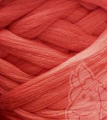 European Merino Wool Tops (combed sliver) - FIRE