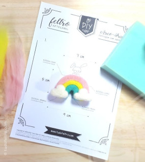 DIY - Arco-Irís (Kit Aprendizagem + Curso Online) | Needle Felting DIY - Arco-Irís (Kit Aprendizagem + Curso Online) | Needle Felting